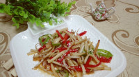 香喷喷的干煸杏鲍菇做法图解5)