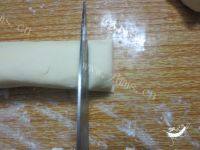蝴蝶酥做法图解11)