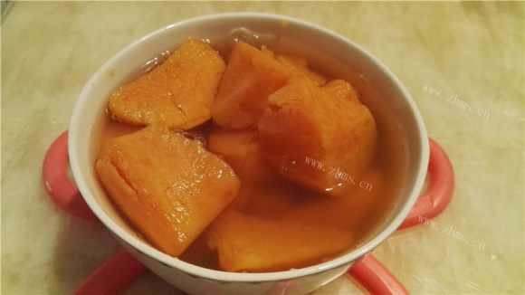 色泽鲜亮的番薯糖水