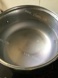 好吃的椰子煲鸡做法图解2)