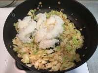 美味的乌鱼子炒饭做法图解8)