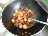 好吃的小土豆烧鸭块做法图解14)
