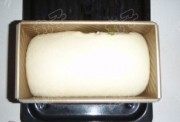 抹茶双色吐司做法图解4)