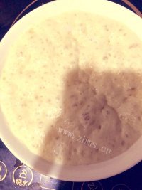 自制牛奶小餐包做法图解3)