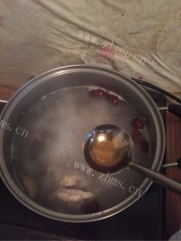 特色美食木瓜炖排骨做法图解5)