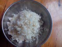 美味的瘦肉莲藕水饺做法图解5)