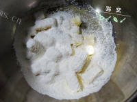 自制肉桂苹果派做法图解2)