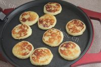美味的黑胡椒土豆饼做法图解8)