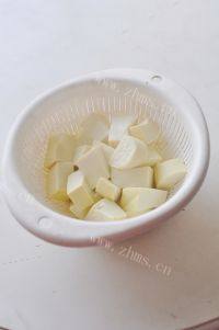 自制锅塌豆腐做法图解2)