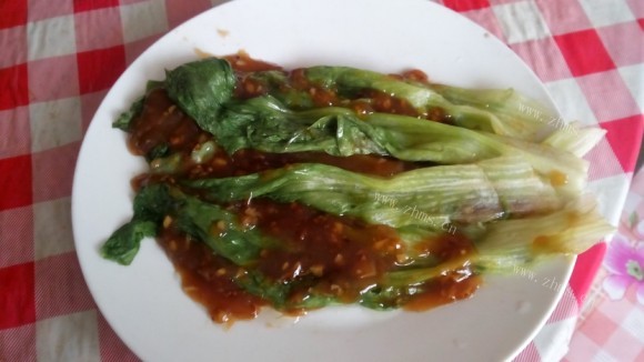 诱人的耗油生菜
