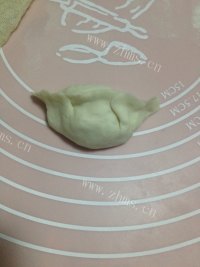 诱人的酸菜饺子做法图解13)