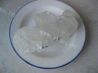 自制冰糖银耳炖雪梨做法图解2)
