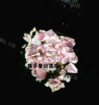诱人黄瓜炒虾仁做法图解6)