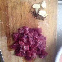 美味的红烧牛肉面做法图解1)