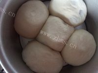 独特的葡萄干面包做法图解7)