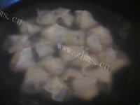 自己做的猪肉大葱馄饨做法图解8)