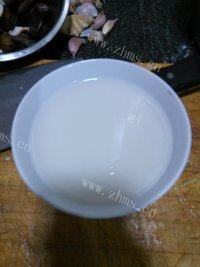 家常菜佛手瓜炒肉做法图解3)