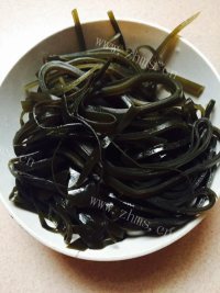 家常菜凉拌三丝做法图解2)