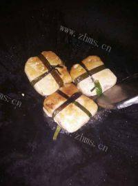家常菜葱烧豆腐做法图解7)