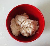 美味的油炸小肉丸做法图解5)