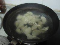 简单的韭菜猪肉饺