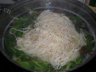 自己做的青菜牛肉面做法图解11)