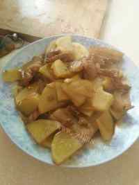 家常菜土豆片炒肉