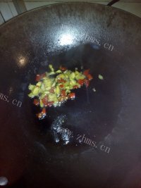 珍馐美味的鸡蛋白菜面做法图解3)