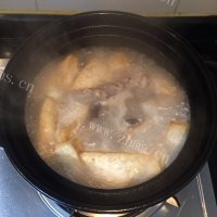 香喷喷的鱼头豆腐汤做法图解8)