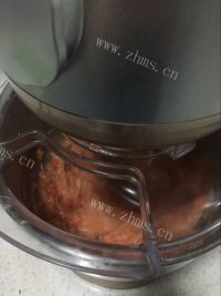 美味的鲜虾肉饼做法图解5)