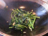 家常菜蚝油菠菜做法图解6)