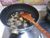 中餐四季豆烧肉做法图解4)