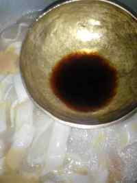 美味的西红柿面片汤做法图解7)
