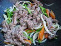 「家有大厨」蚝油牛肉做法图解13)