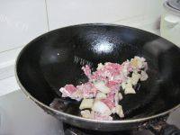 家常的青椒炒肉做法图解4)