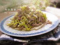 家常菜肉丝蒜黄