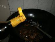 好吃不腻的鲜蘑肉片做法图解6)