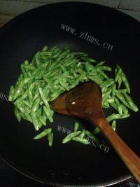 家常菜榄菜四季豆做法图解3)