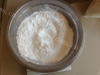 美味的鸡蛋肠粉做法图解2)