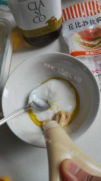 美味的迷迭香土豆色拉做法图解6)