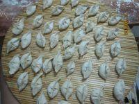 简单的豆角肉水饺做法图解9)
