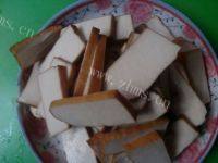 家常菜香辣豆干做法图解1)