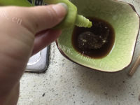 香气浓郁的凉拌冰草做法图解5)