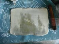 美味的抹茶绿豆酥球做法图解8)
