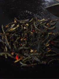 美味的香辣泥鳅做法图解13)