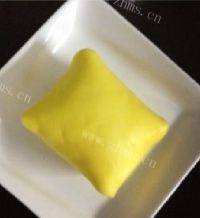 美味的香蕉班戟做法图解5)