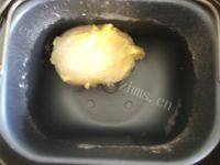 豆沙花朵面包做法图解2)