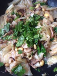 营养香菇炒甘蓝做法图解9)