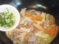 营养丰富春笋炒肉片