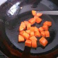 番茄牛肉土豆汤的做法图解三